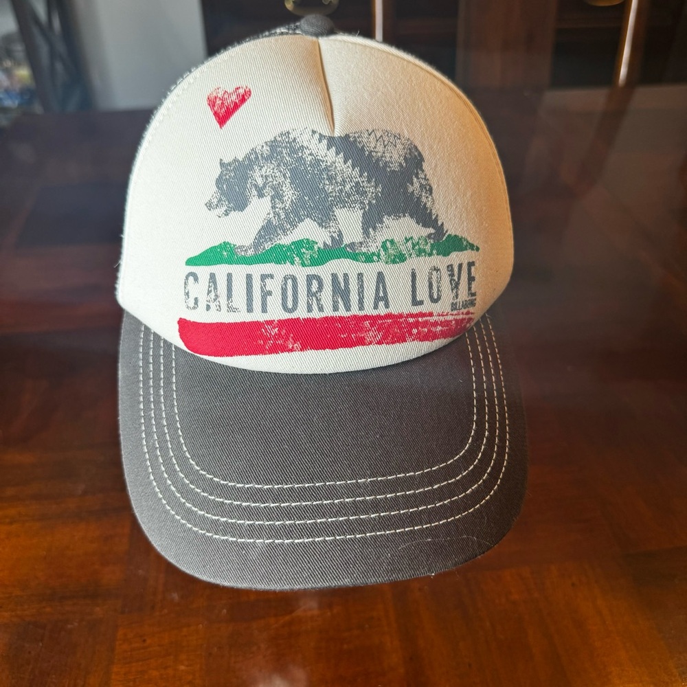 BILLABONG California Love Hat Cap Trucker CA Cali Flag Gray Mesh Snapback